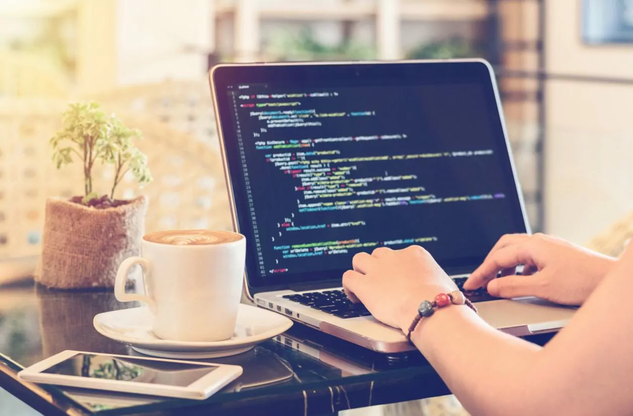 Mathieu DARRIBAU, expert en ingénierie logicielle